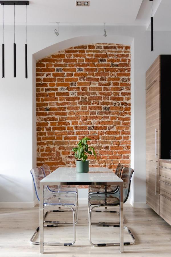 Elegant 2Br, Amazing Old Town Views, Plac Solny Walk To Rynek! Amenities Breslávia Exterior foto